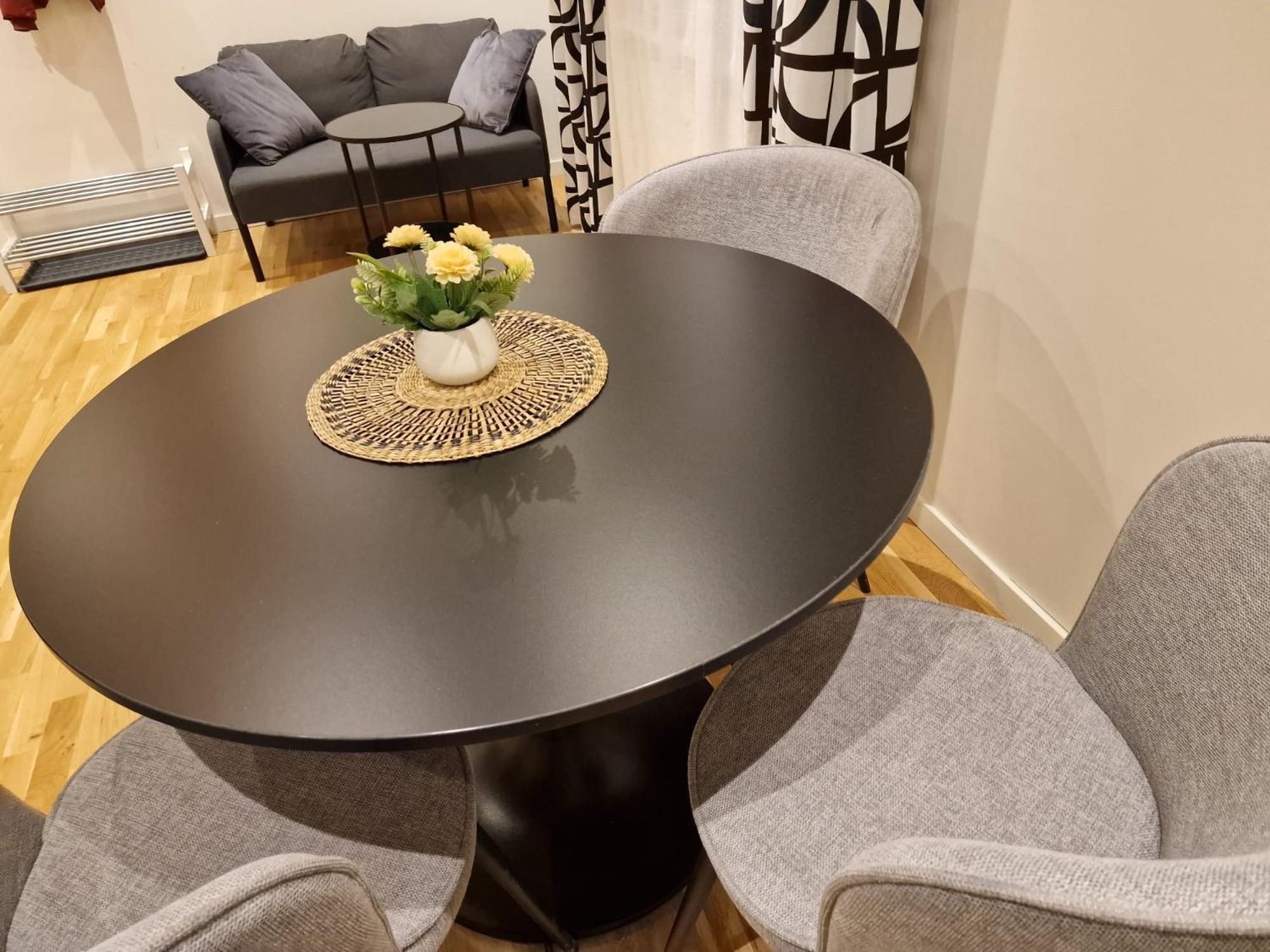Noah Longstay Apartment Västerås Zewnętrze zdjęcie